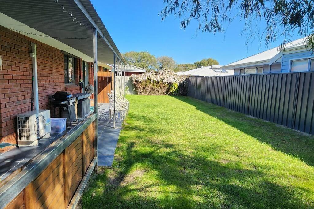 Abbey Beach Cottage Busselton Extérieur photo