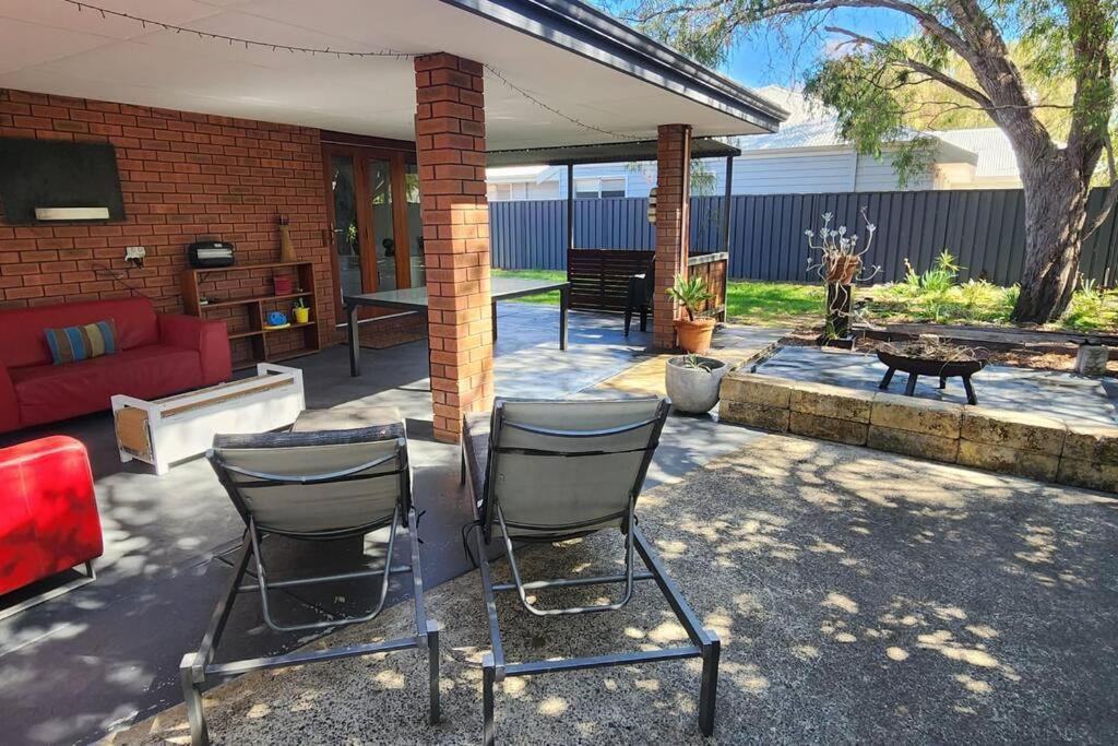 Abbey Beach Cottage Busselton Extérieur photo