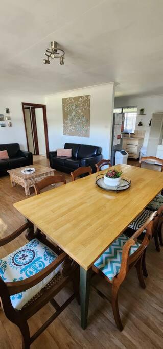 Abbey Beach Cottage Busselton Extérieur photo